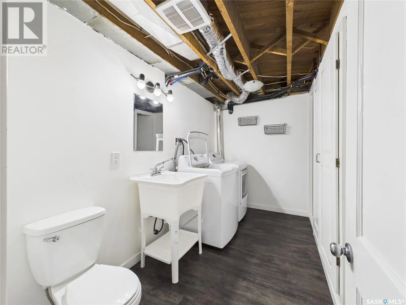 416 13th STREET W