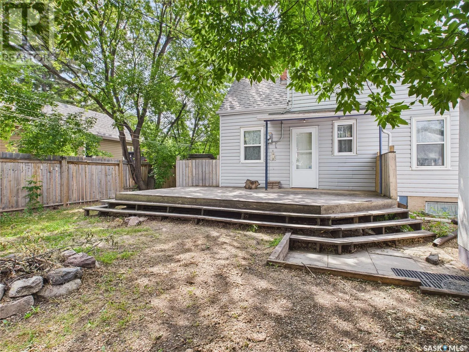 416 13th STREET W