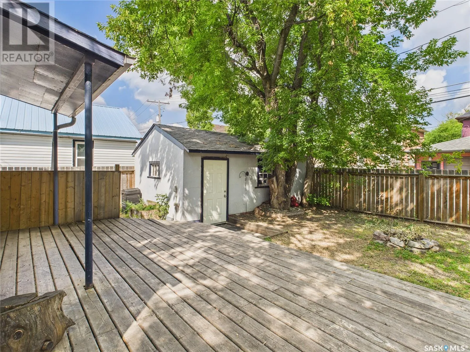 416 13th STREET W
