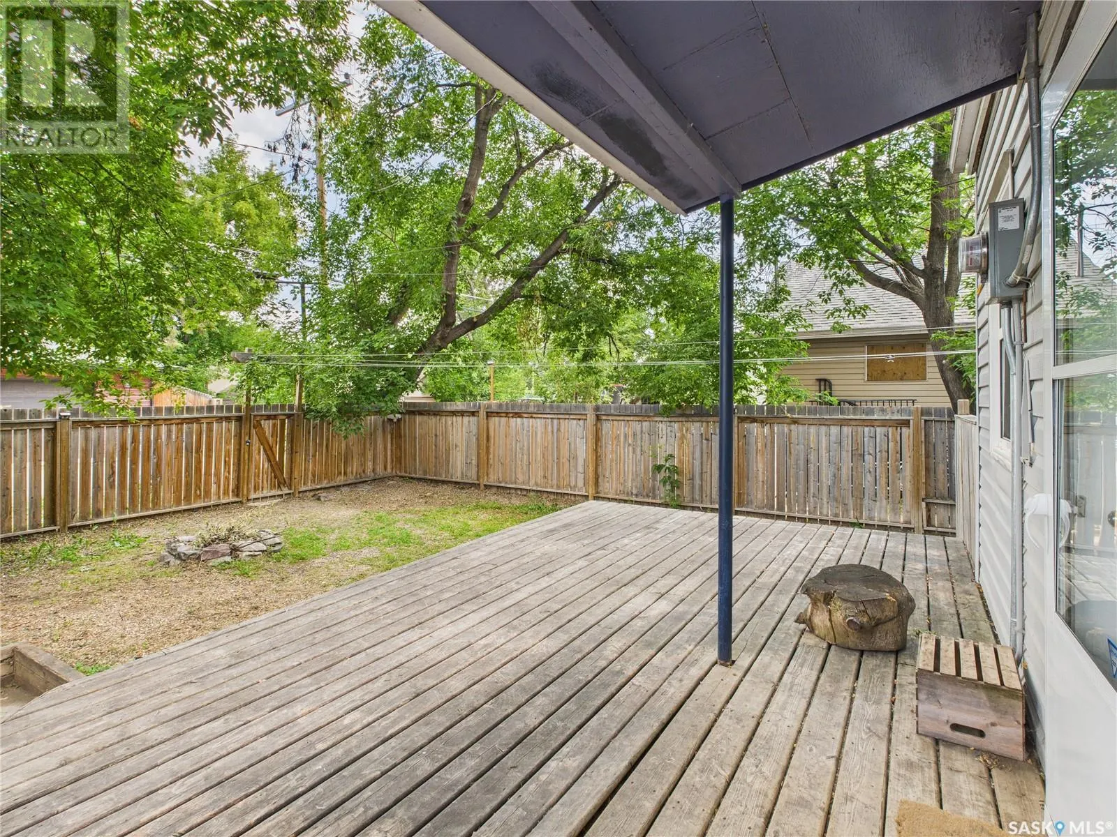 416 13th STREET W