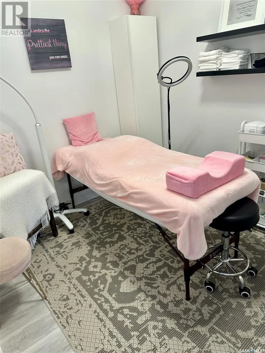 Nora Beauty Bar and Med Spa Ltd