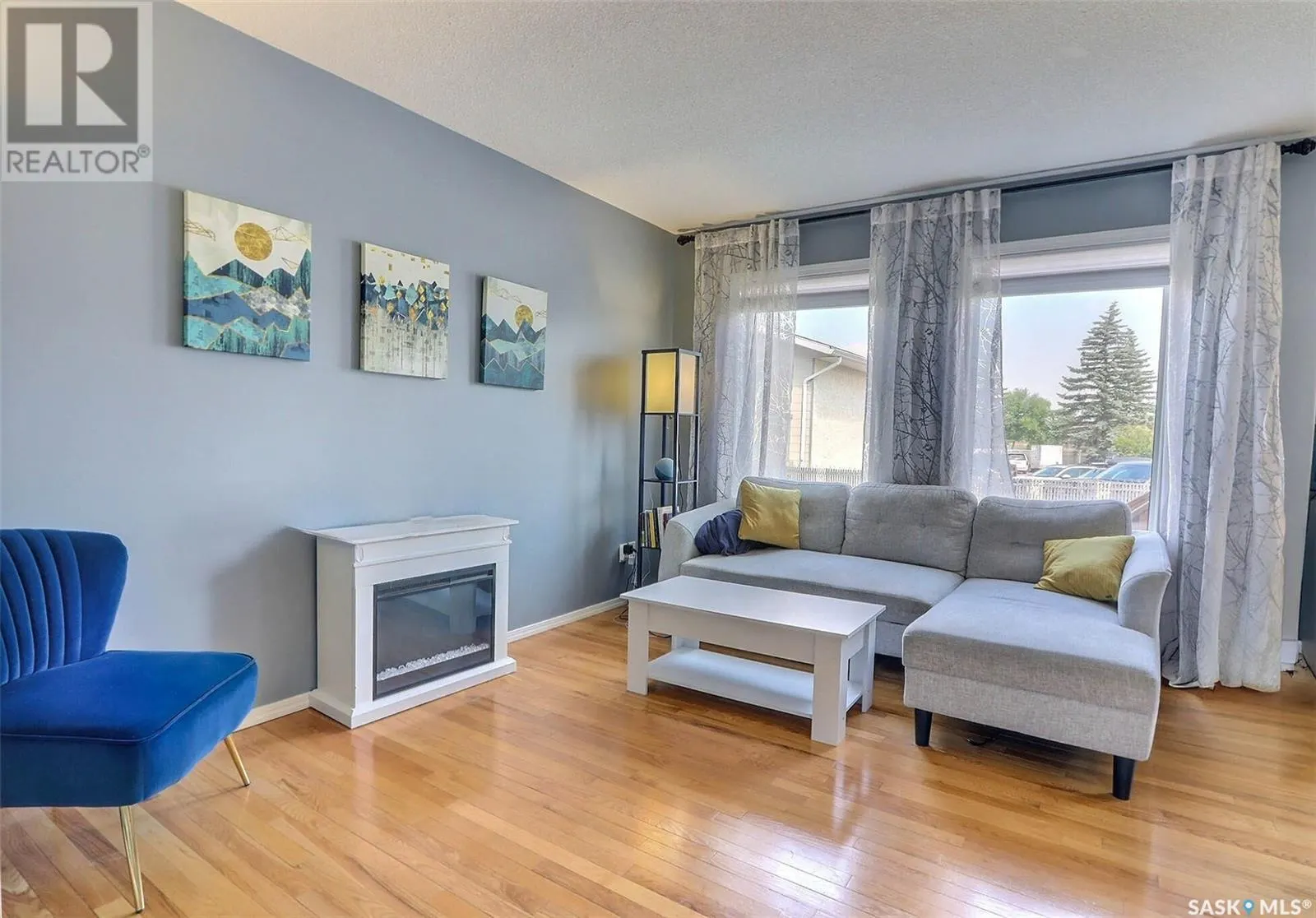 16 1620 Olive Diefenbaker DRIVE