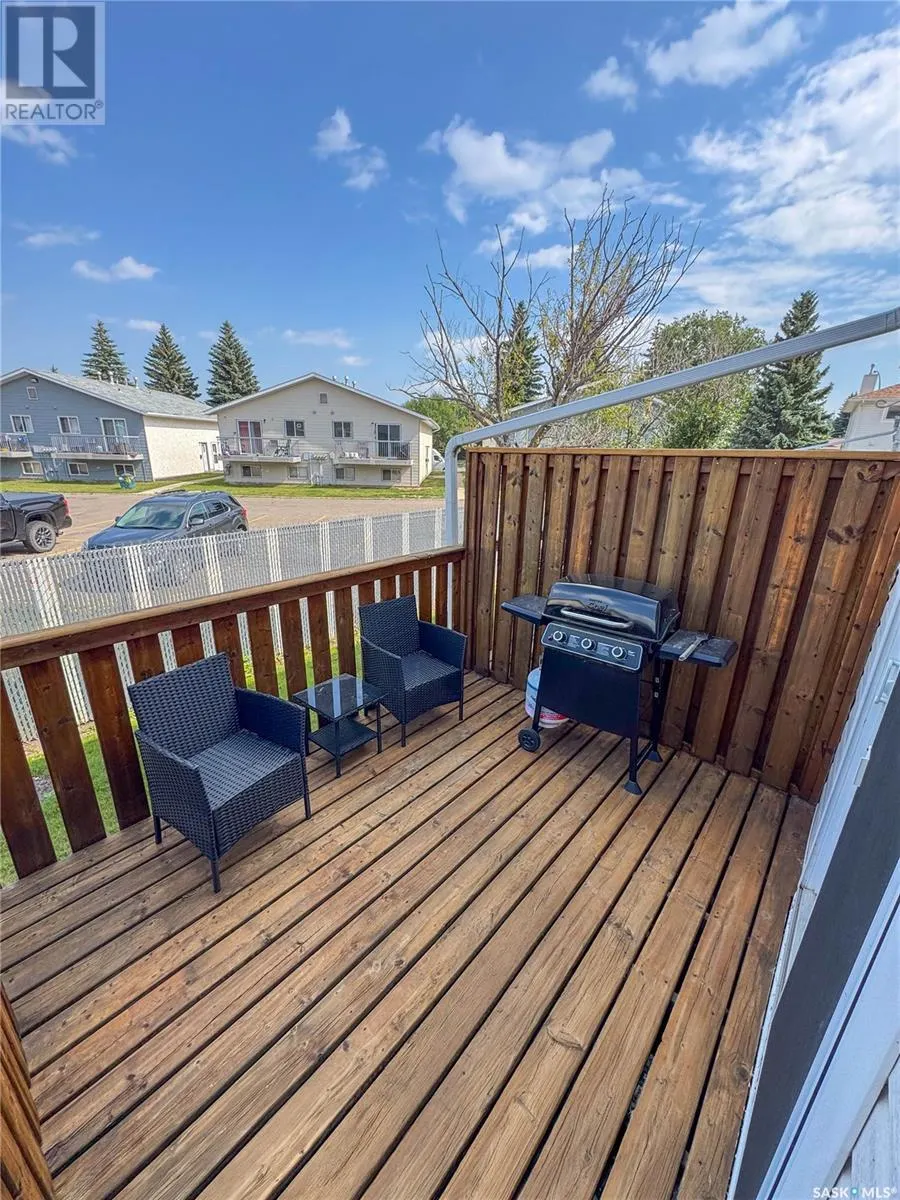 16 1620 Olive Diefenbaker DRIVE