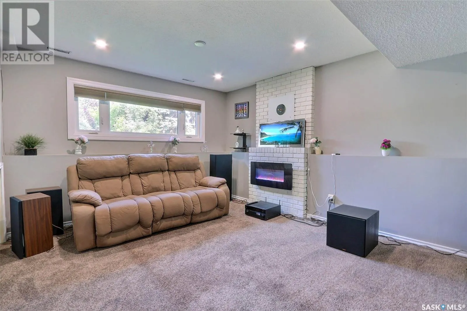 1699 Allbright CRESCENT