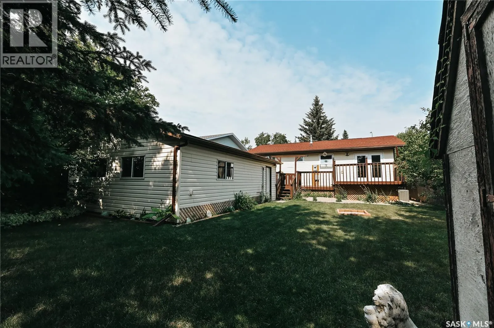 1661 Olive Diefenbaker DRIVE