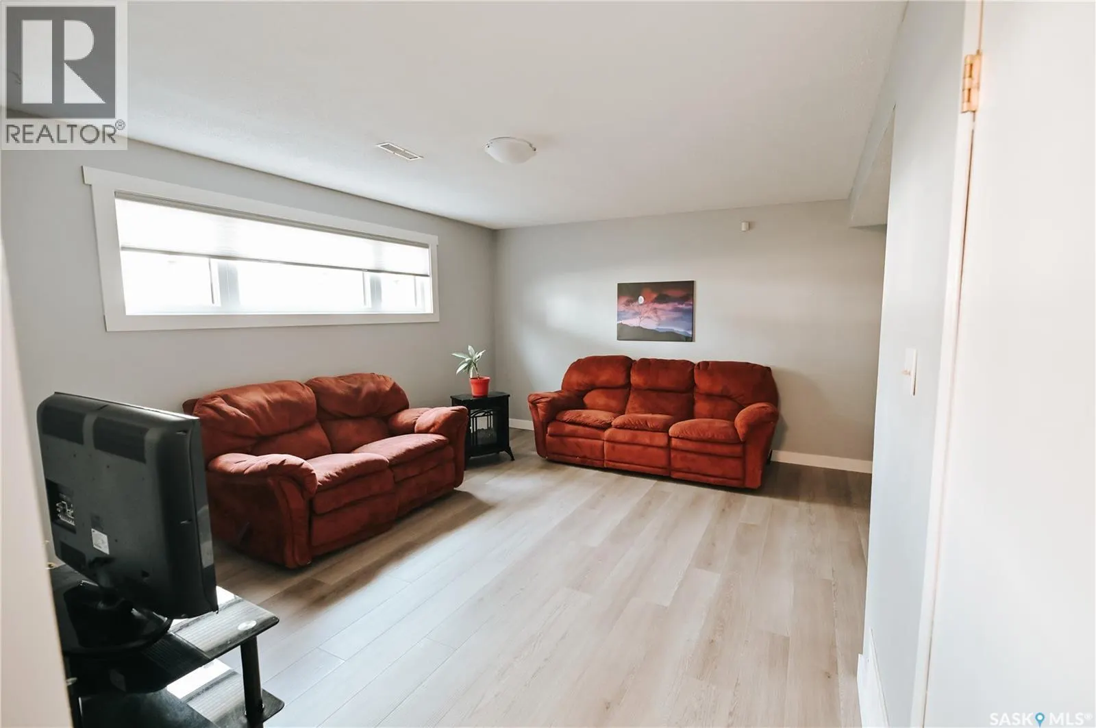 1661 Olive Diefenbaker DRIVE