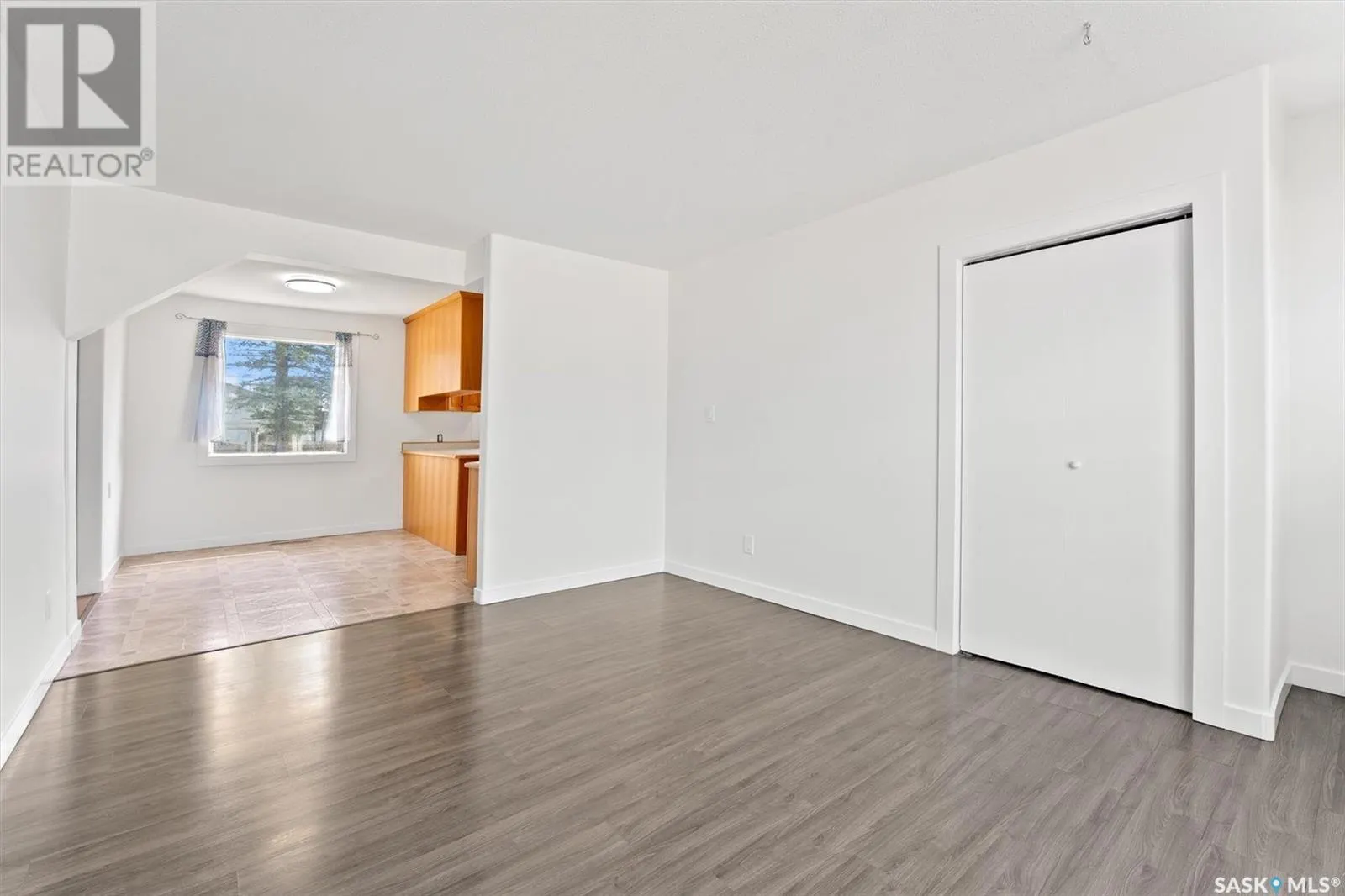 114 2nd STREET S