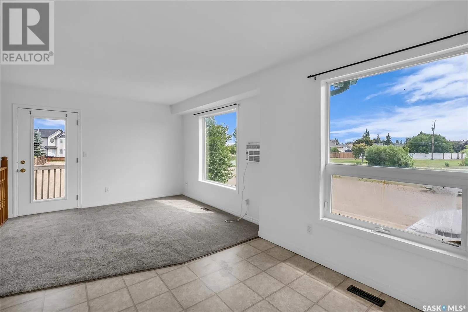 7 512 Reddekopp DRIVE