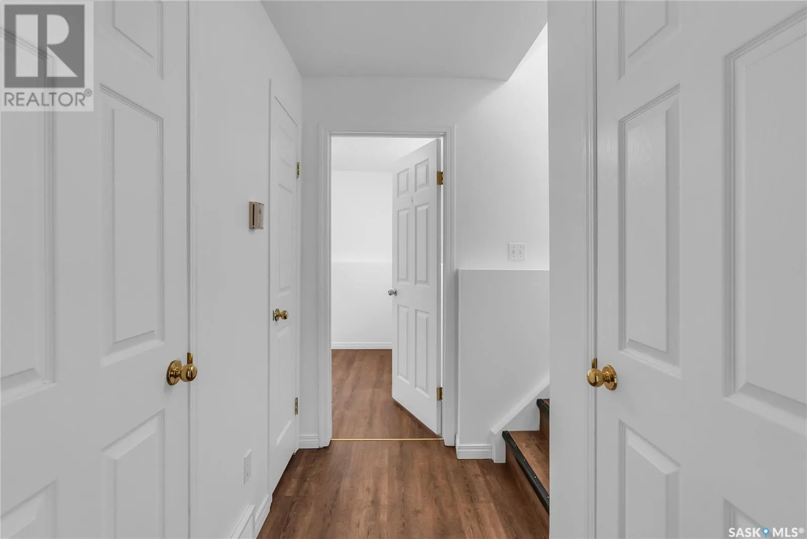 7 512 Reddekopp DRIVE