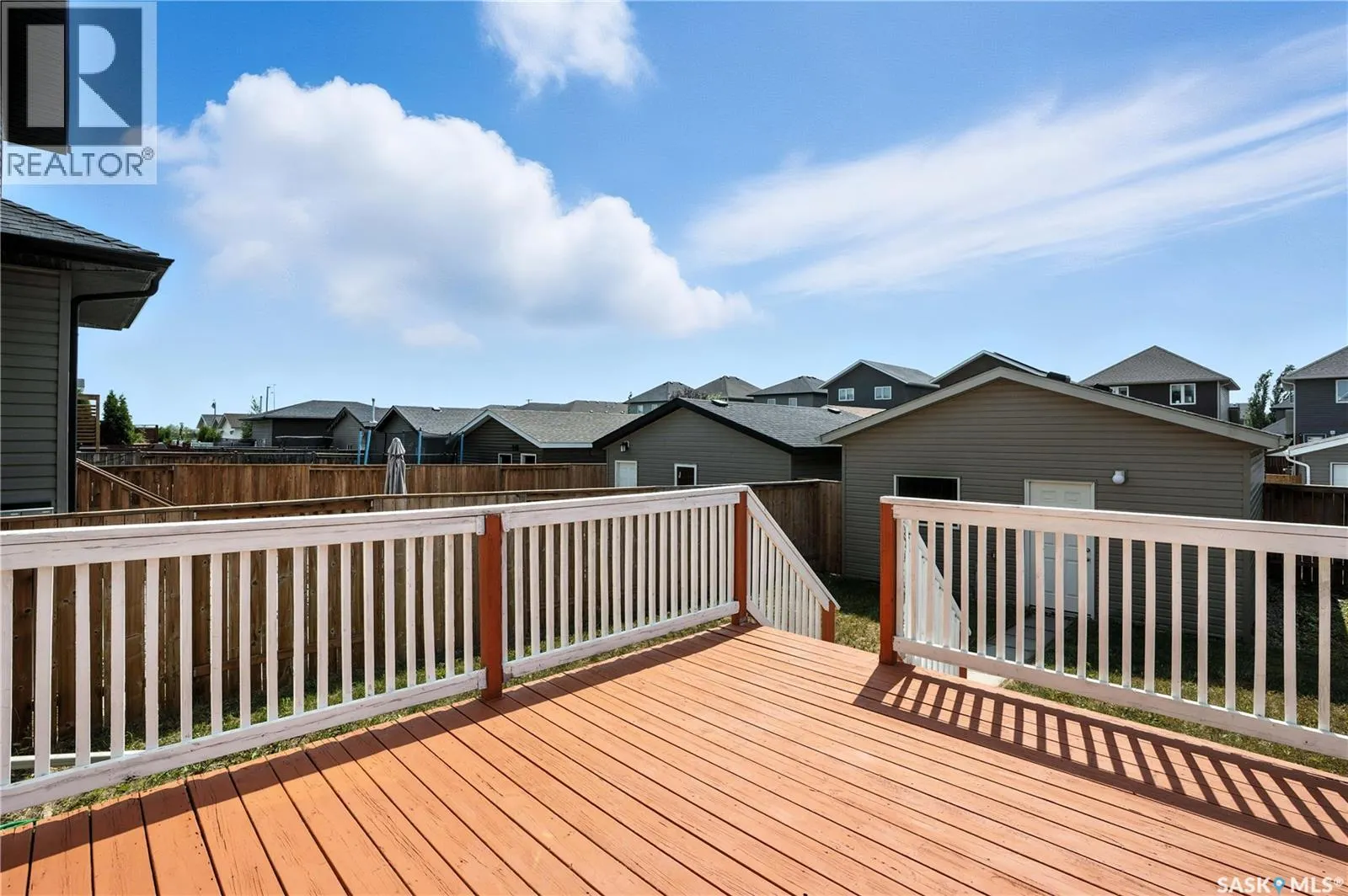 318 Veltkamp CRESCENT