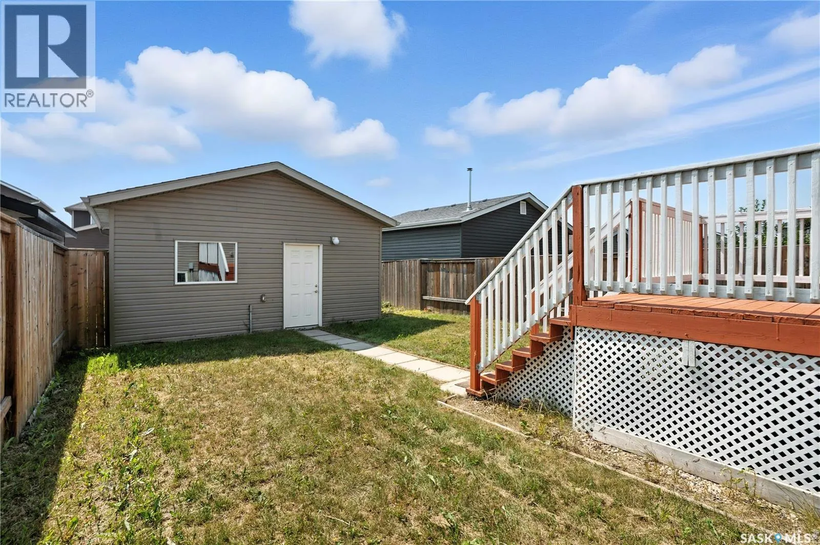318 Veltkamp CRESCENT