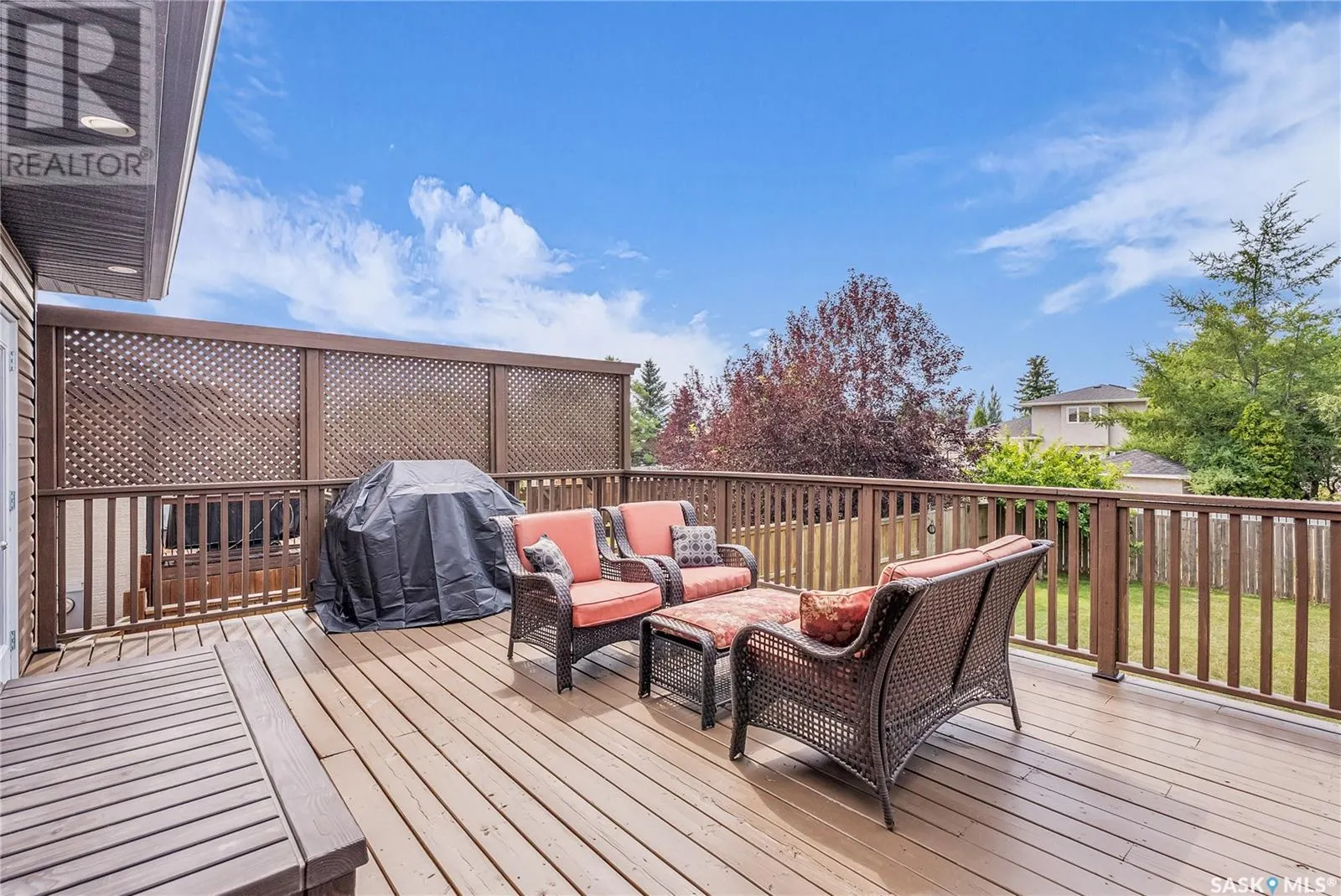 516 Antler CRESCENT