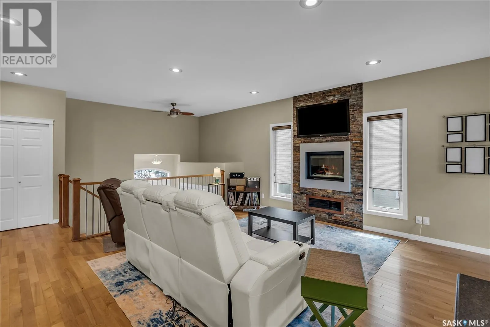 516 Antler CRESCENT