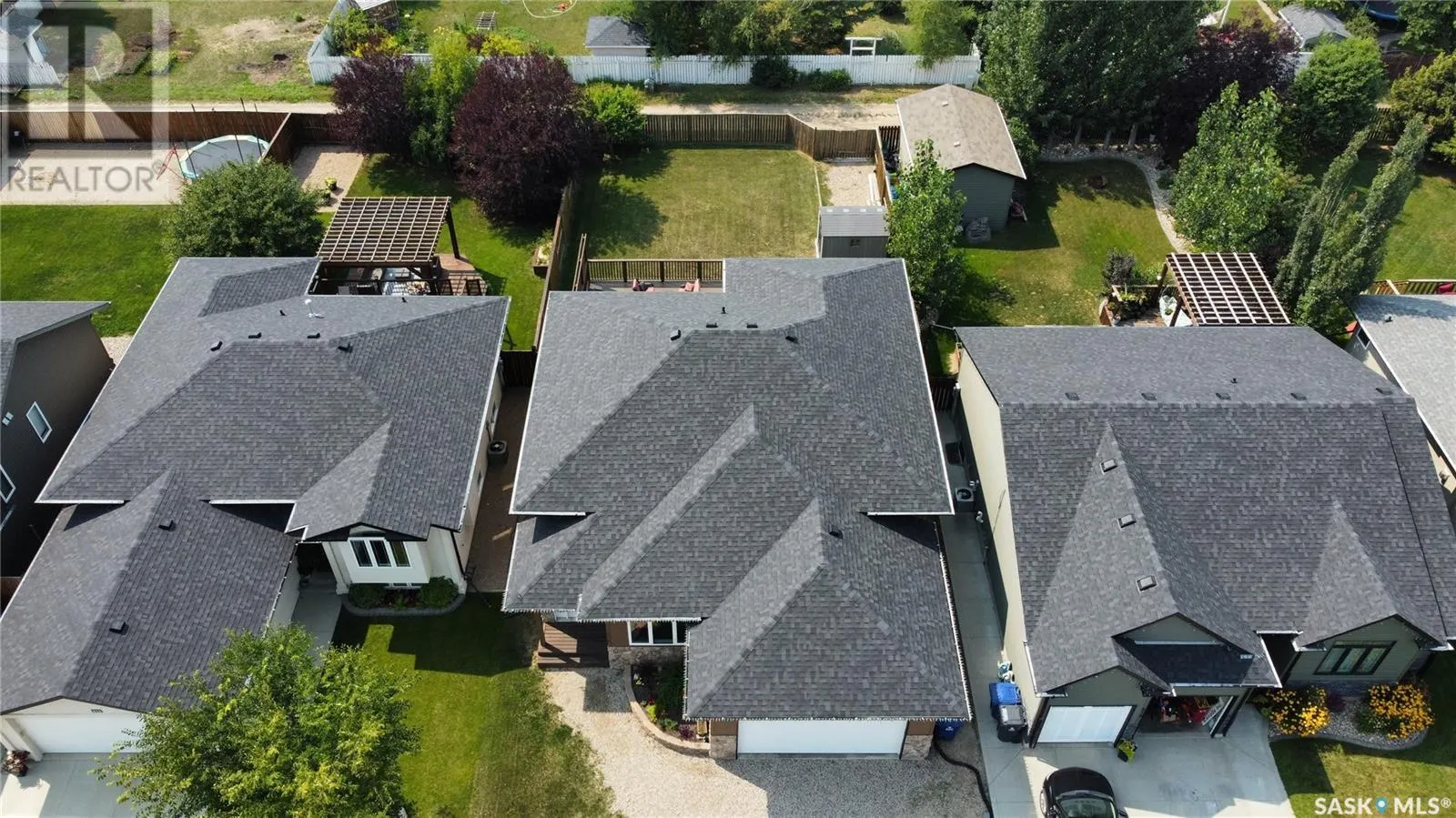 516 Antler CRESCENT