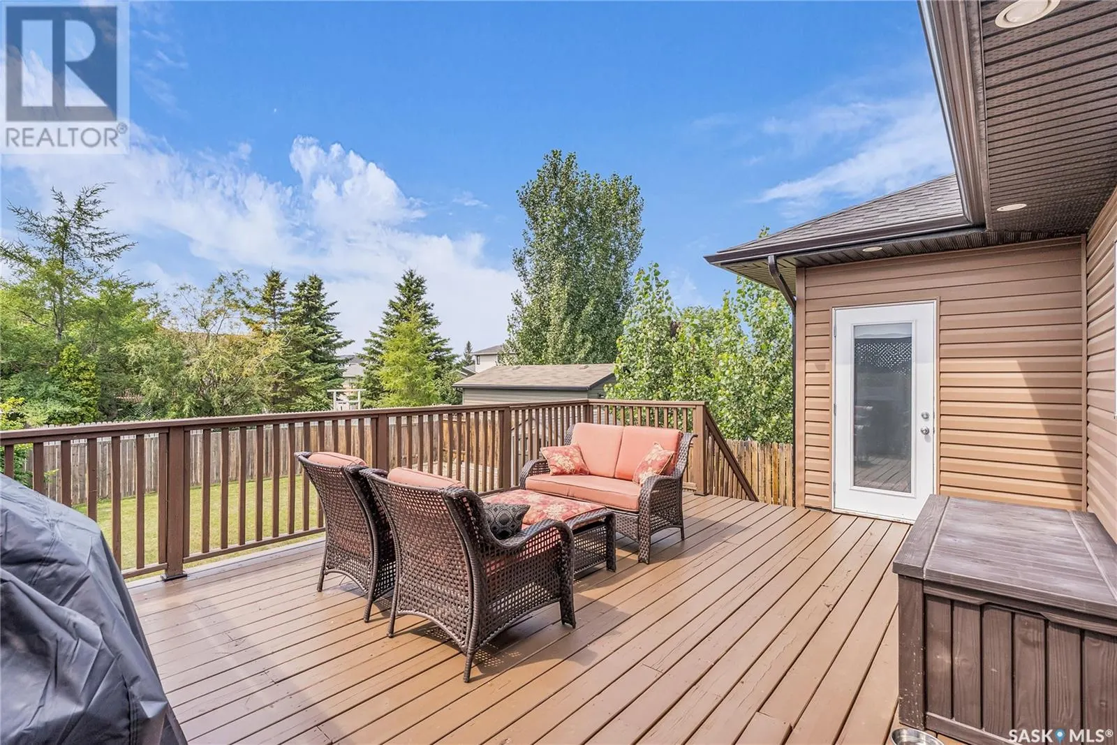 516 Antler CRESCENT