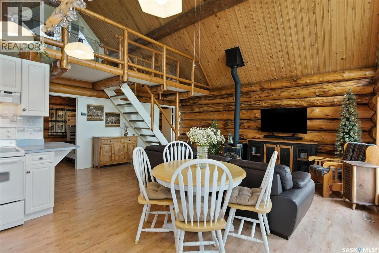 3428 Nickorick Beach