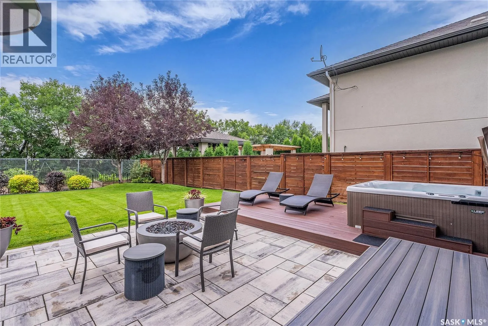 707 Atton CRESCENT