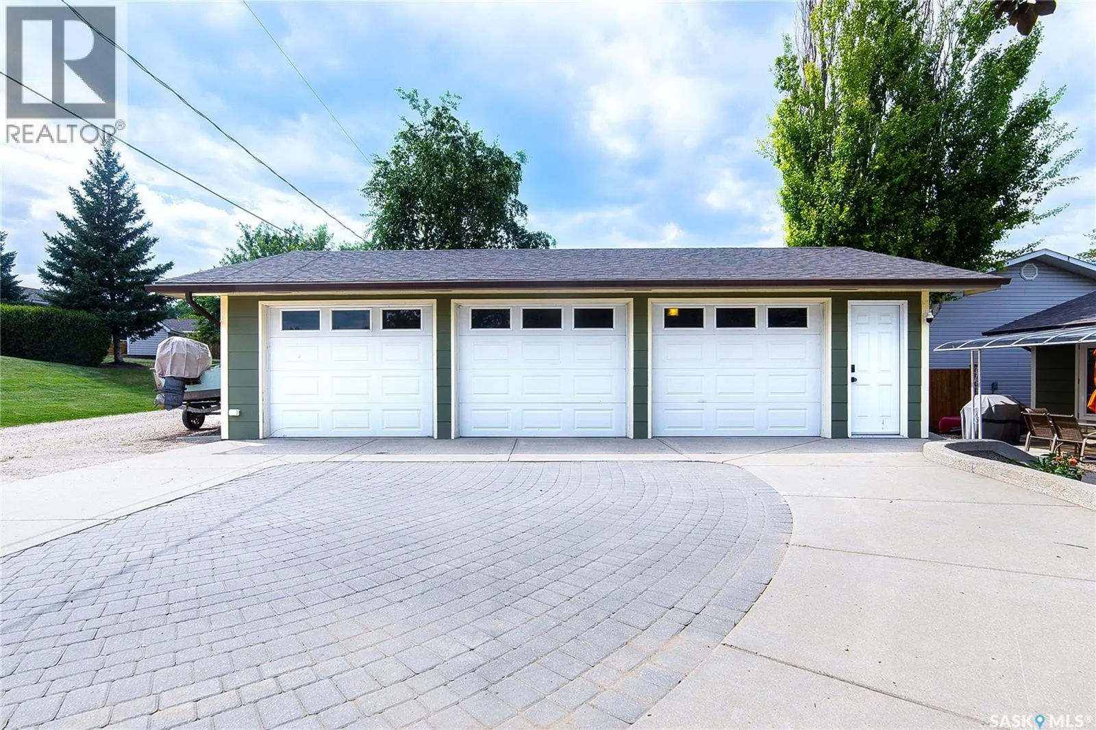 33 Birch DRIVE