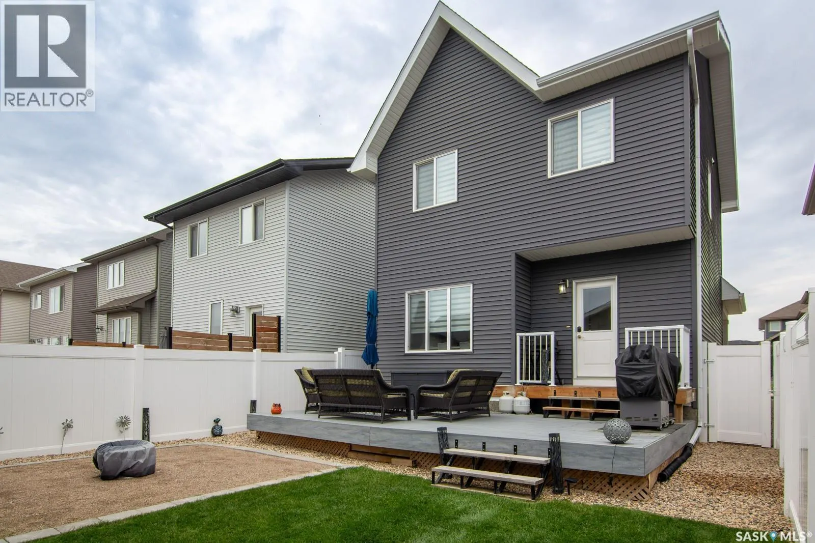 152 Dubois CRESCENT