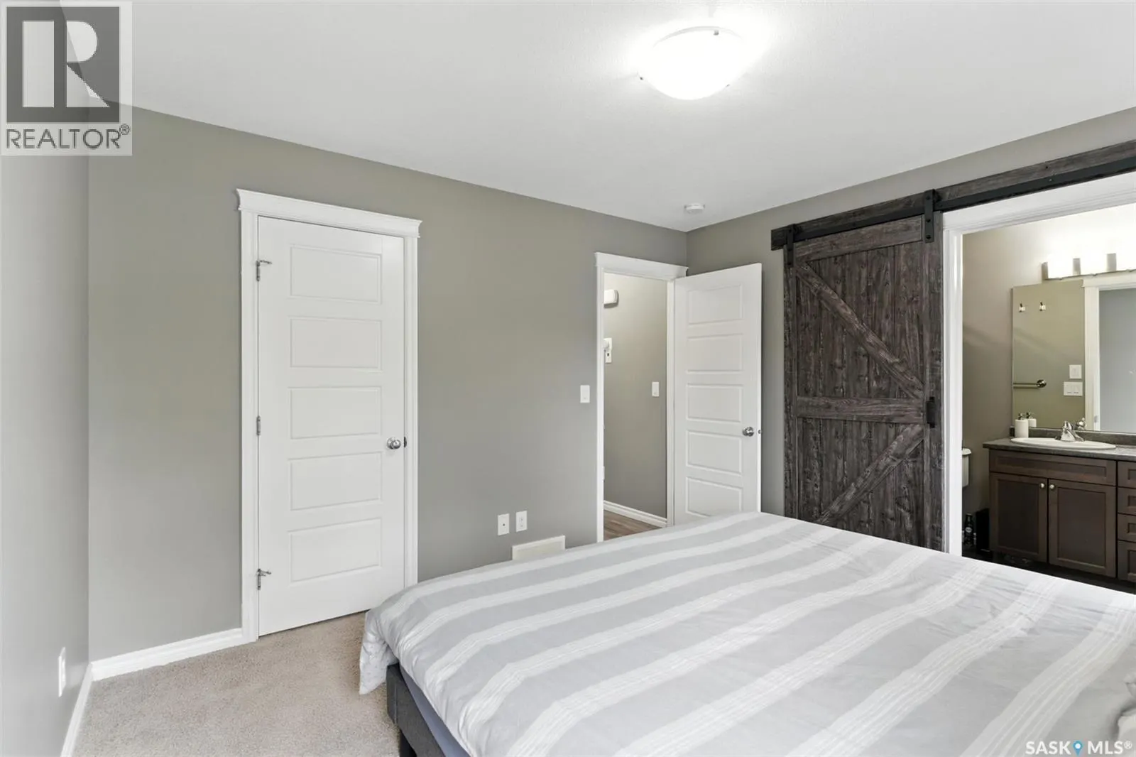 960 Reimer ROAD