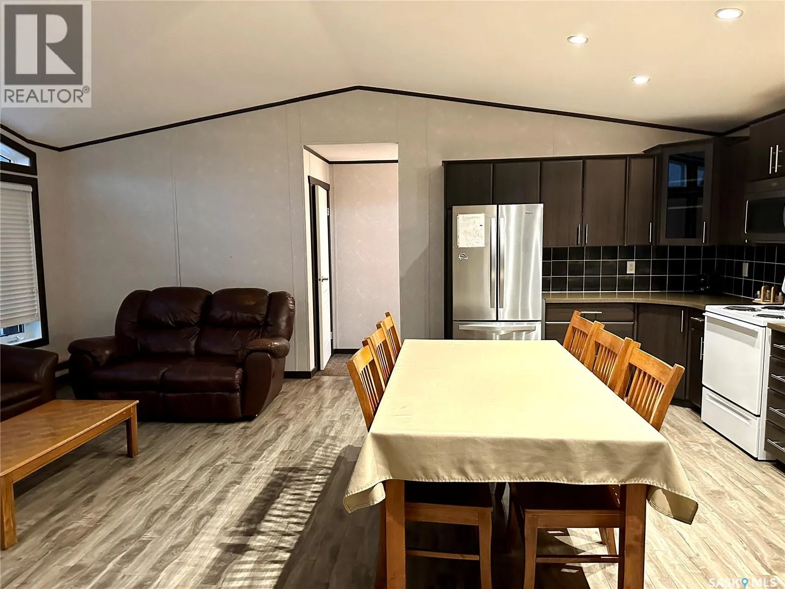 903 Otter STREET