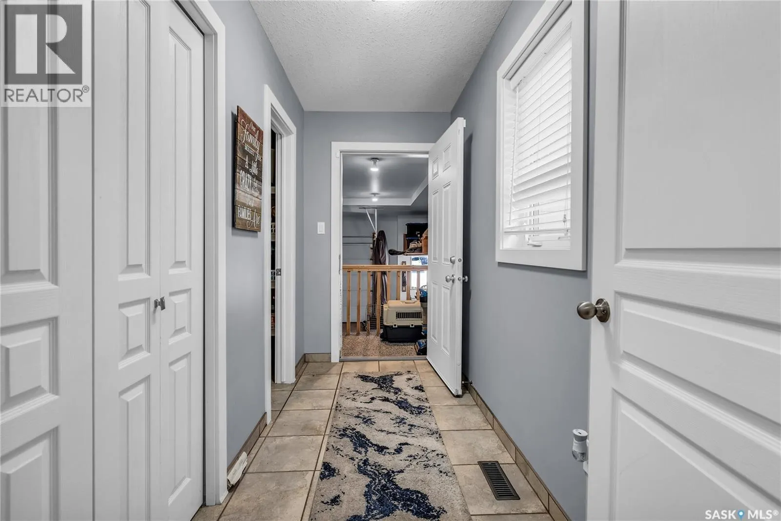318 Lakeridge DRIVE