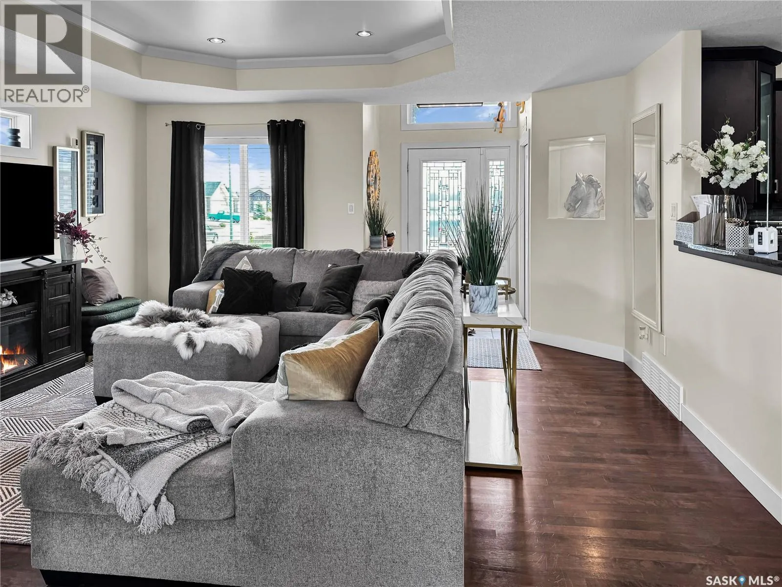 318 Lakeridge DRIVE