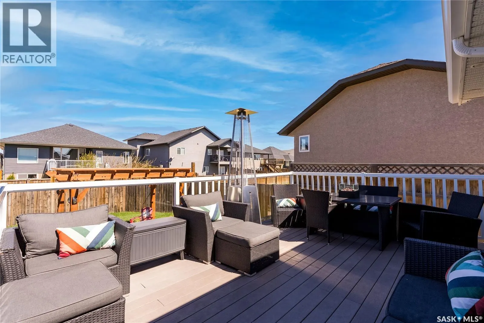 318 Lakeridge DRIVE