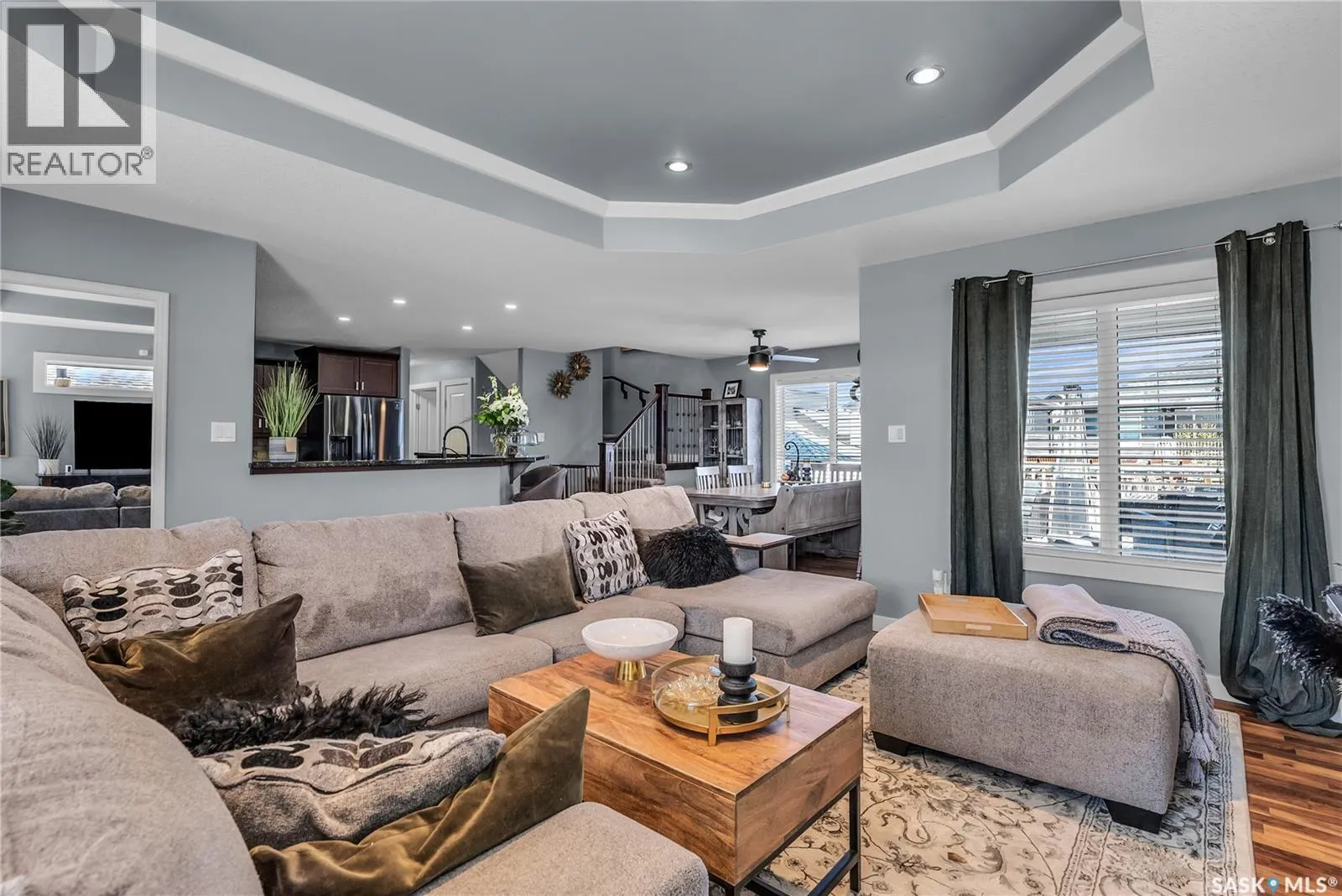 318 Lakeridge DRIVE