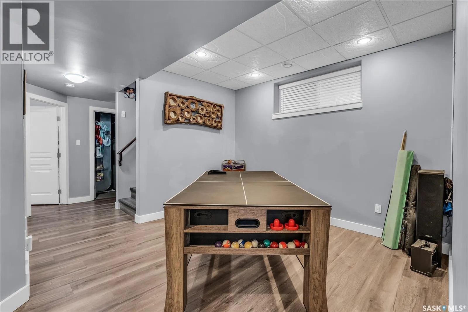 318 Lakeridge DRIVE