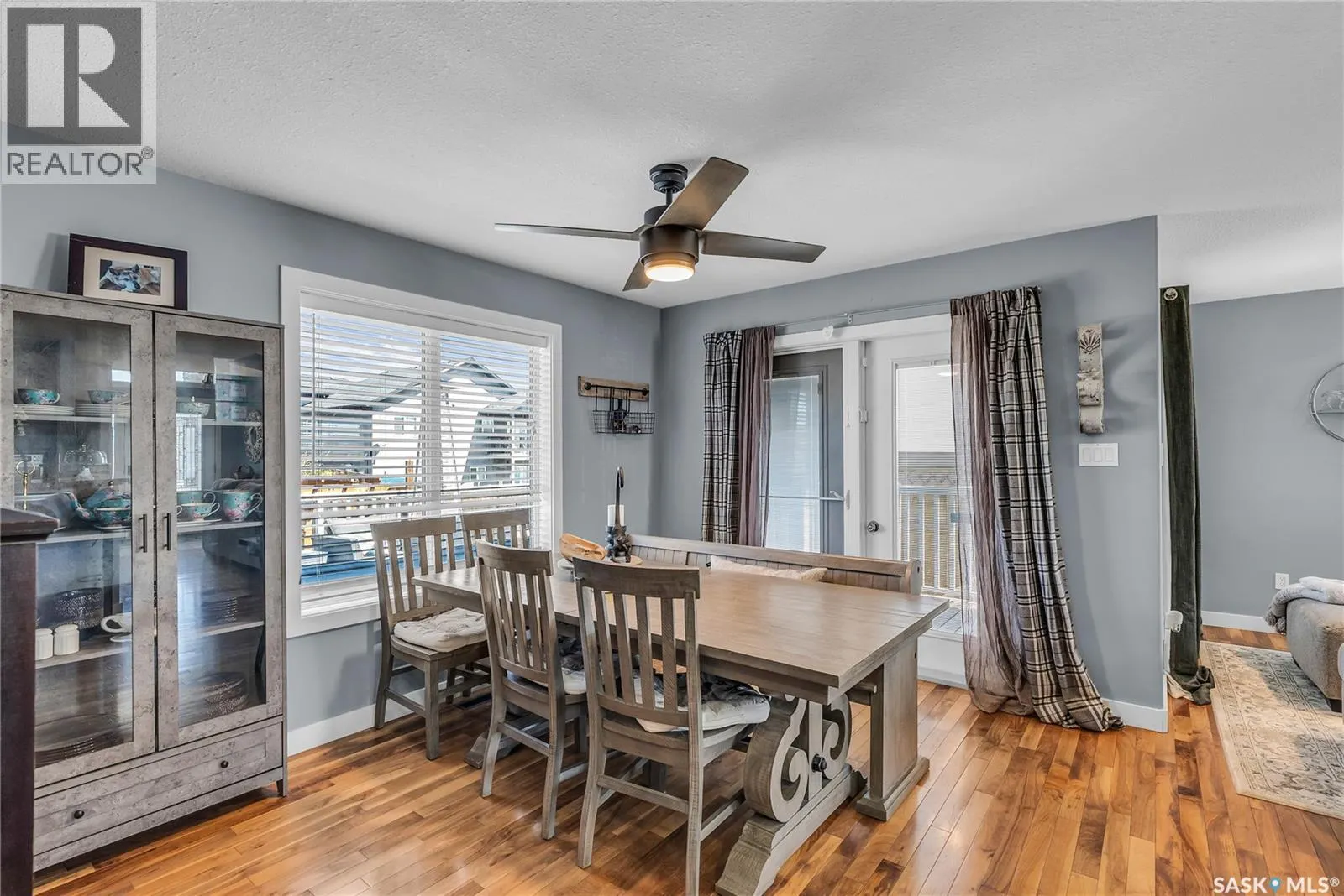 318 Lakeridge DRIVE
