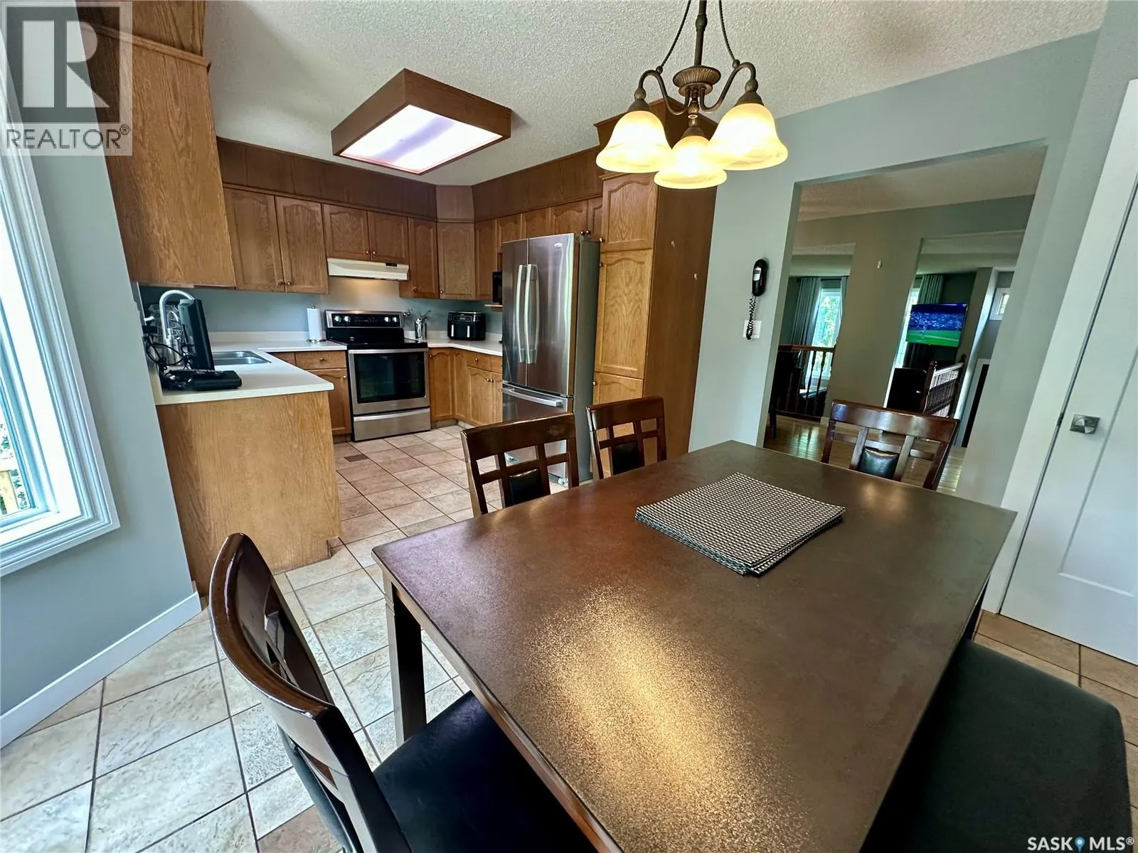 110 Bronson CRESCENT