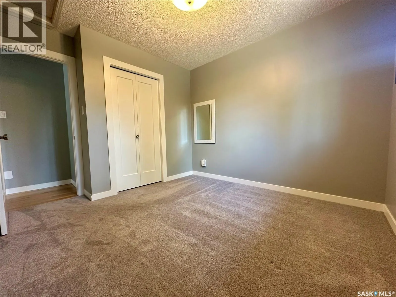 110 Bronson CRESCENT