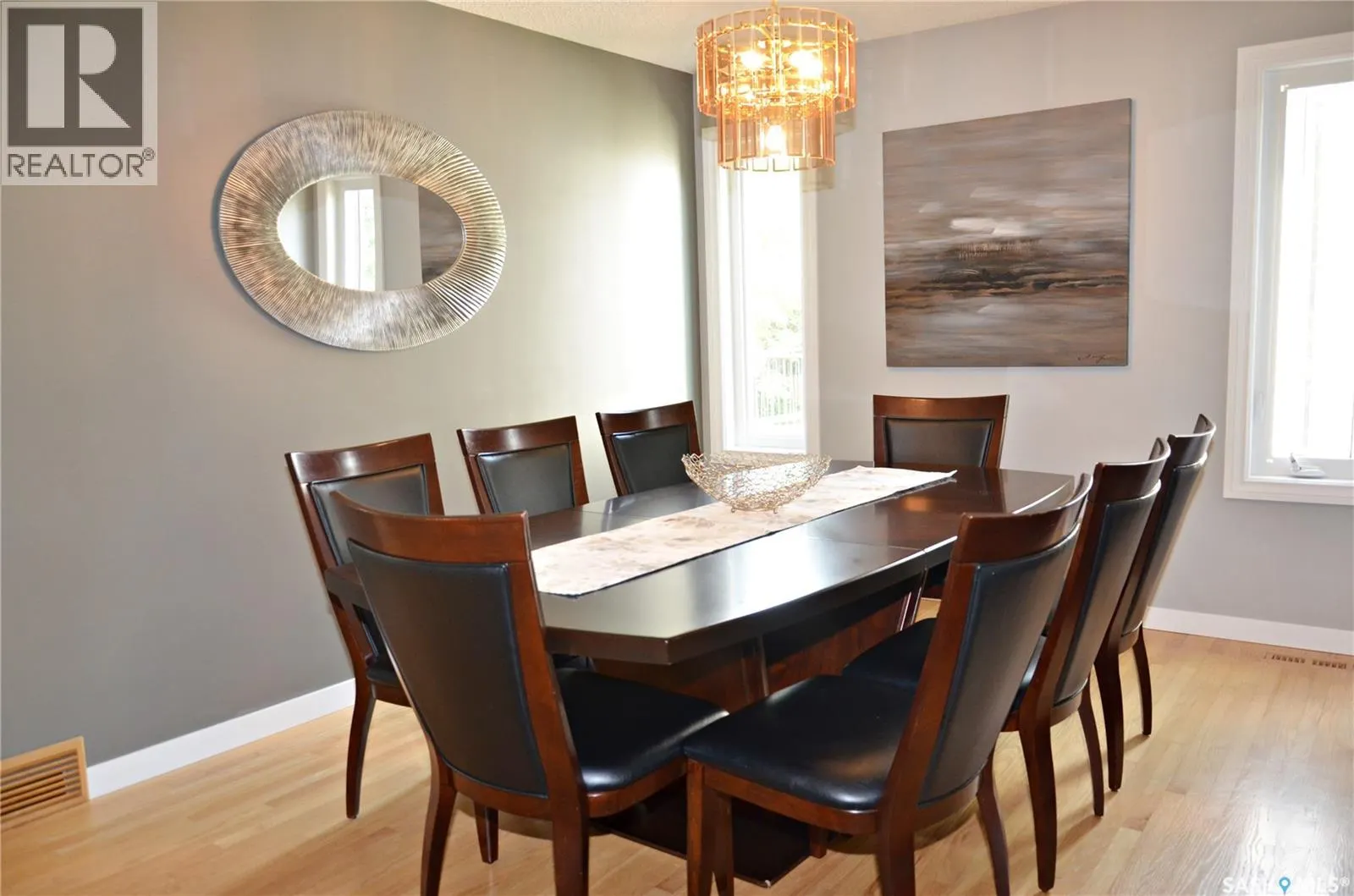 110 Bronson CRESCENT