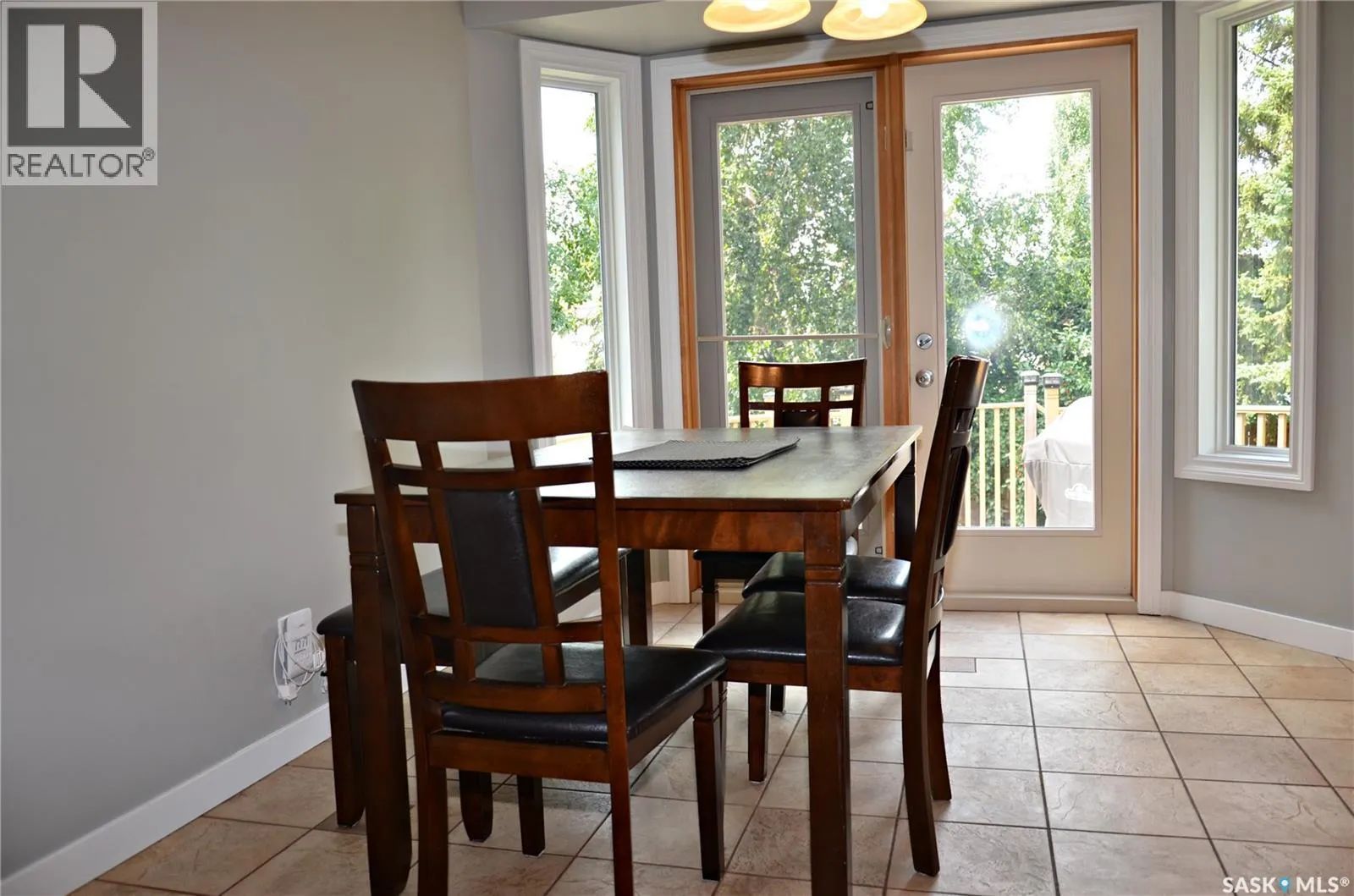 110 Bronson CRESCENT