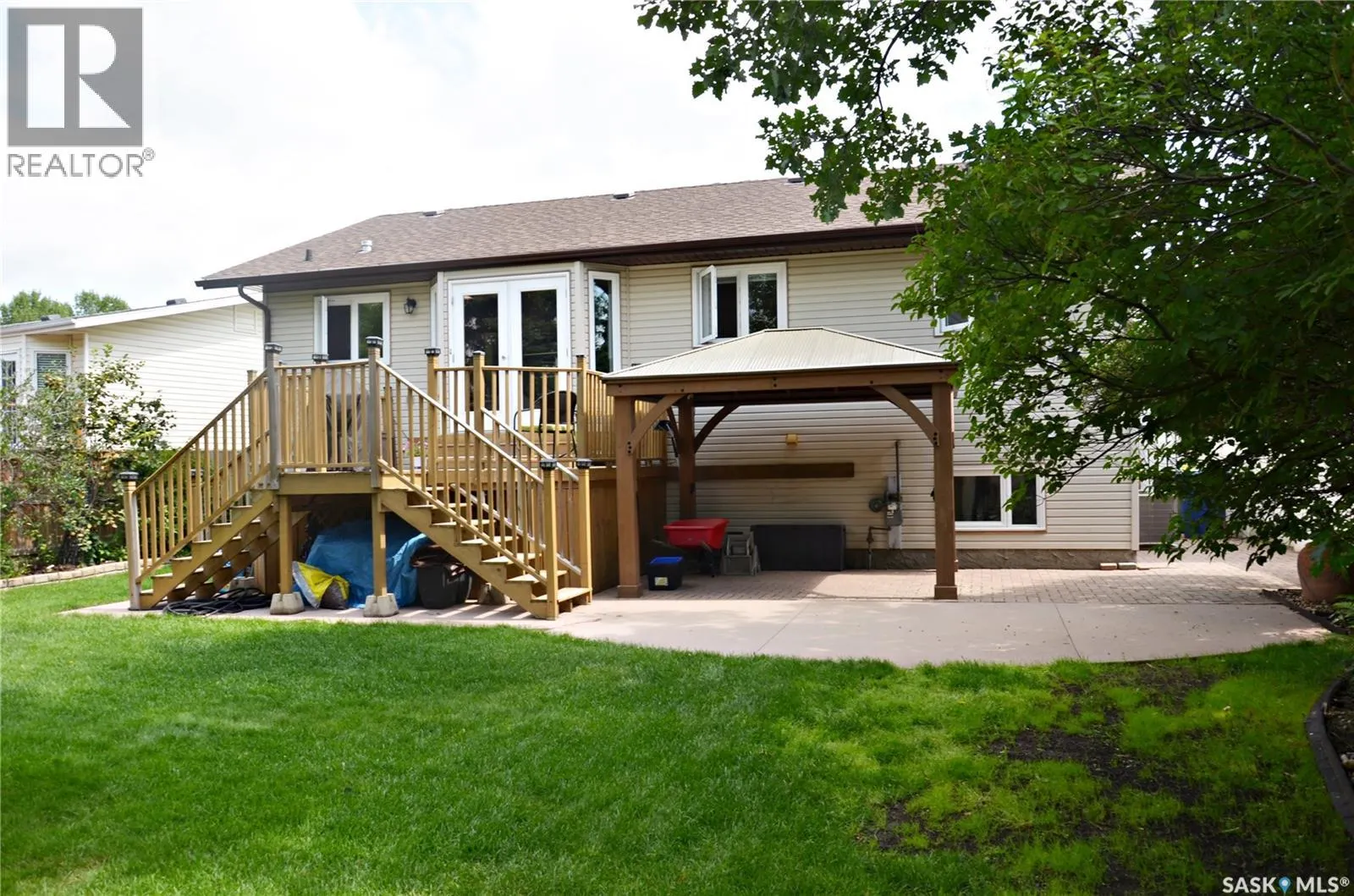 110 Bronson CRESCENT