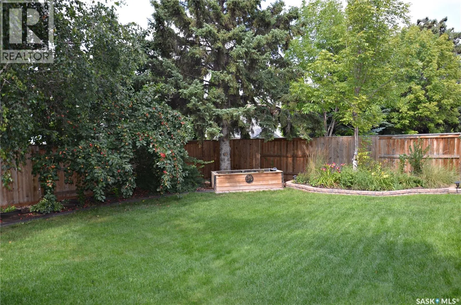 110 Bronson CRESCENT