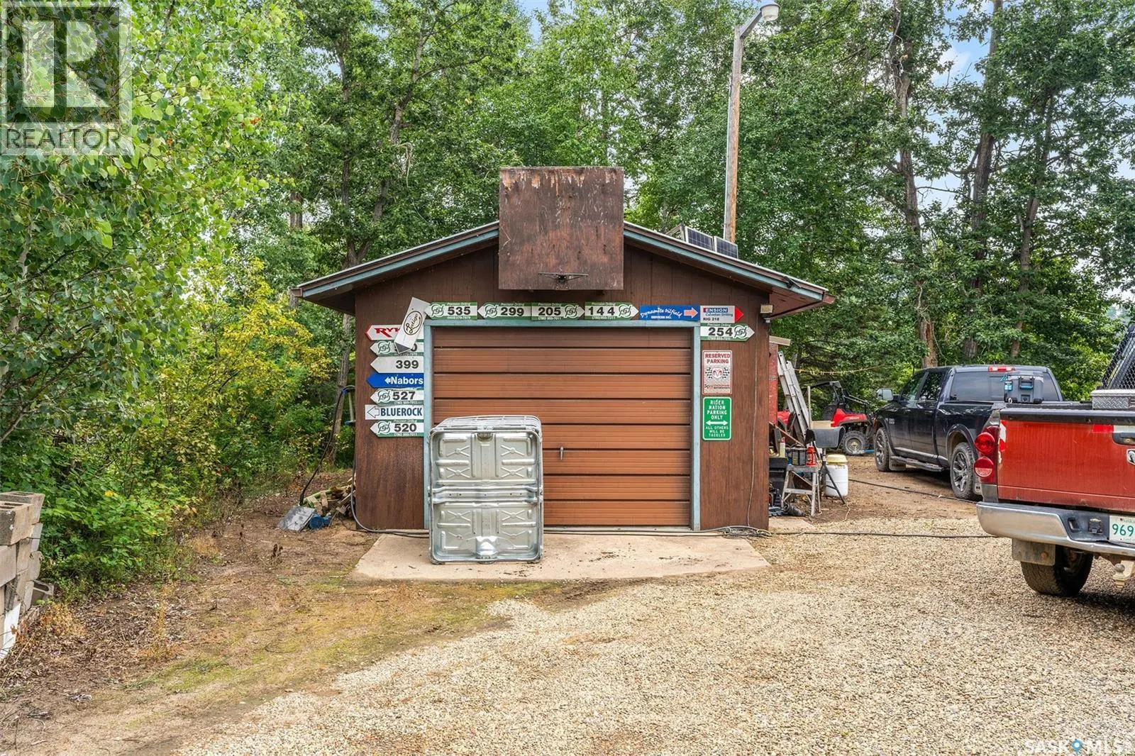 212 Spruce DRIVE N