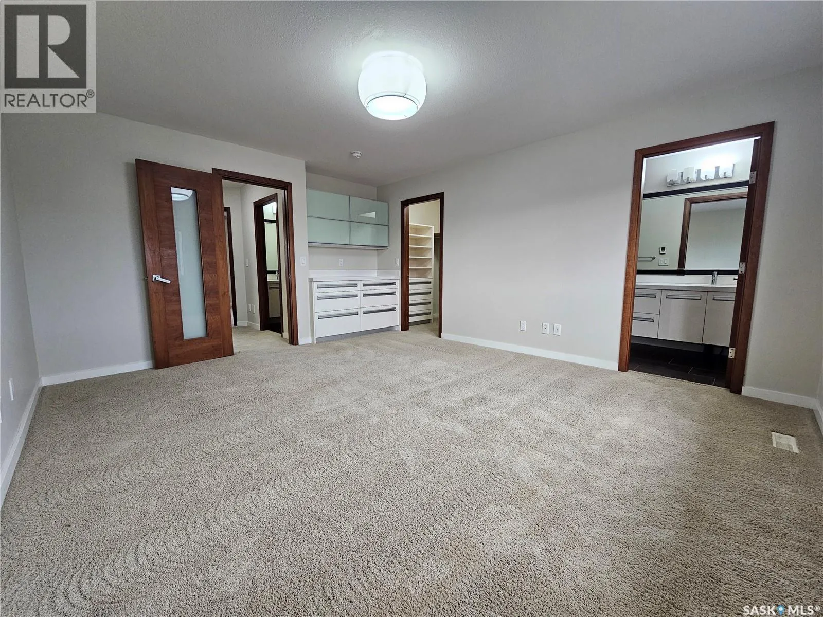 439 Pichler CRESCENT