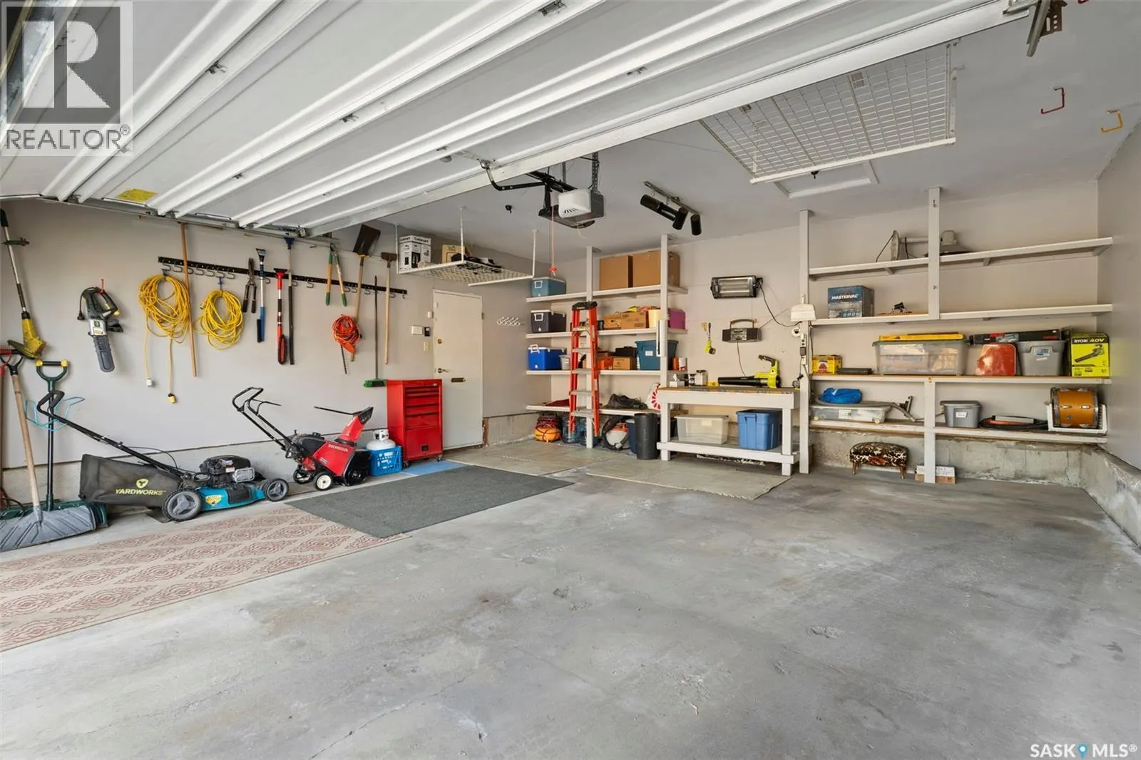 614 Costigan WAY