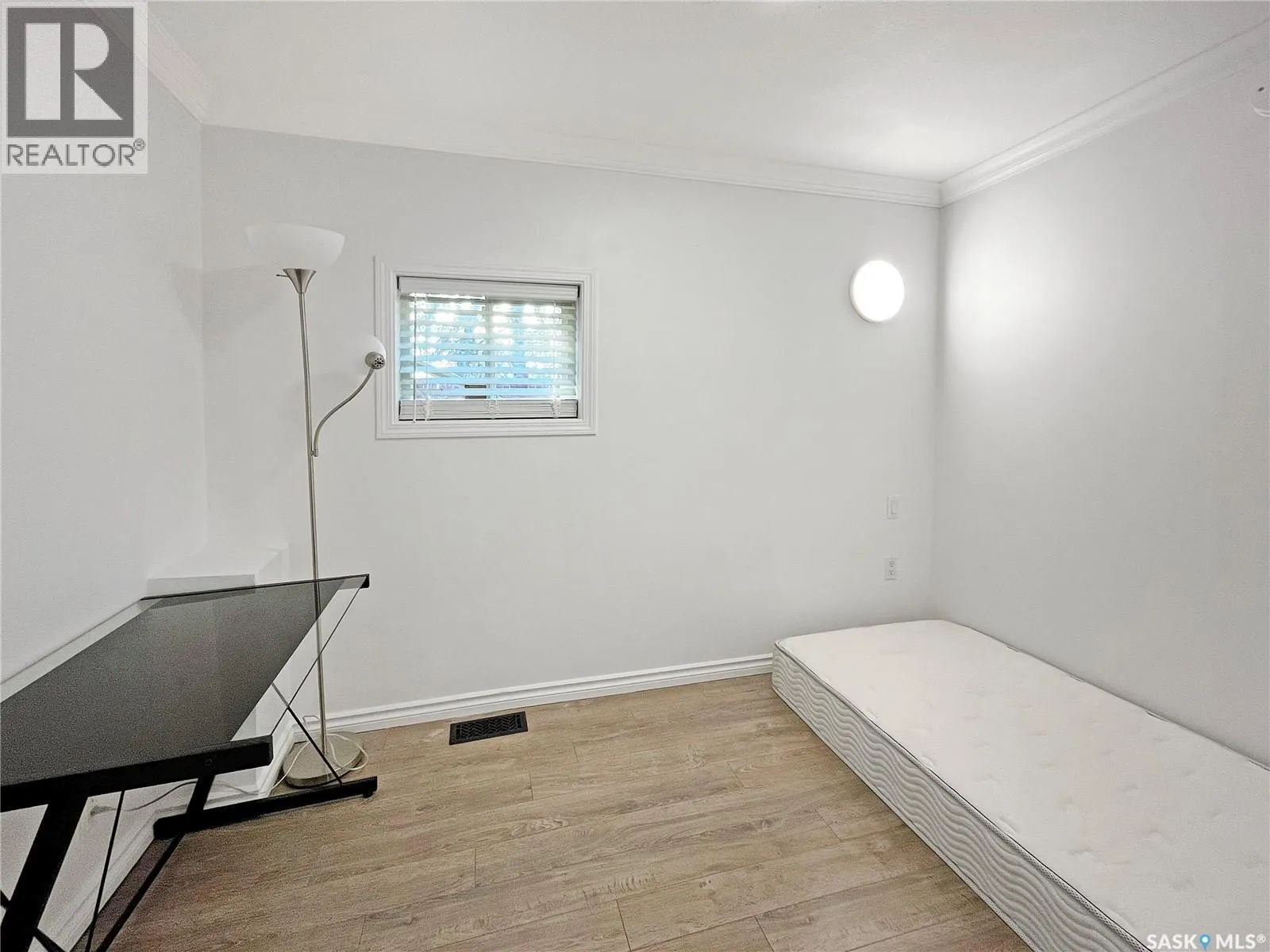 356 13th STREET W