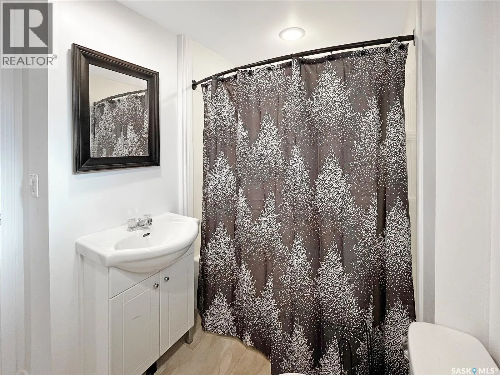 356 13th STREET W