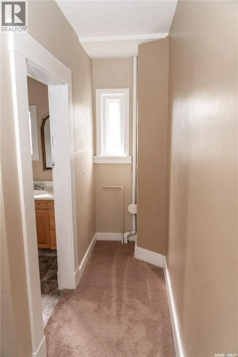 409 29th STREET W