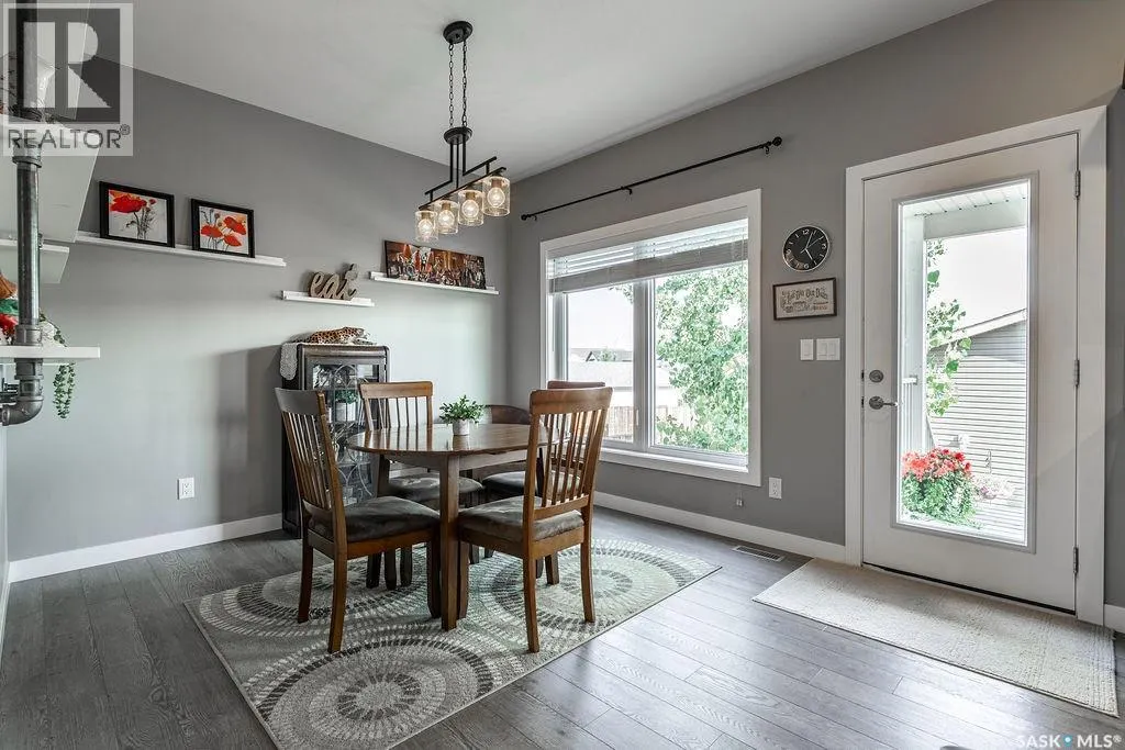 1424 Cassat DRIVE