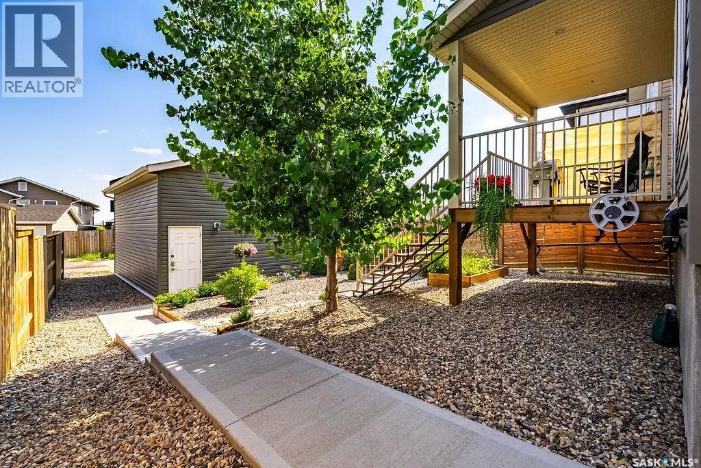 1424 Cassat DRIVE