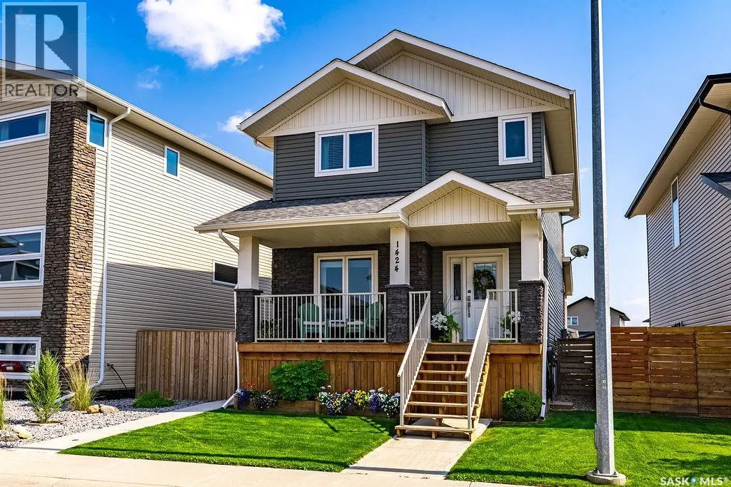 1424 Cassat DRIVE