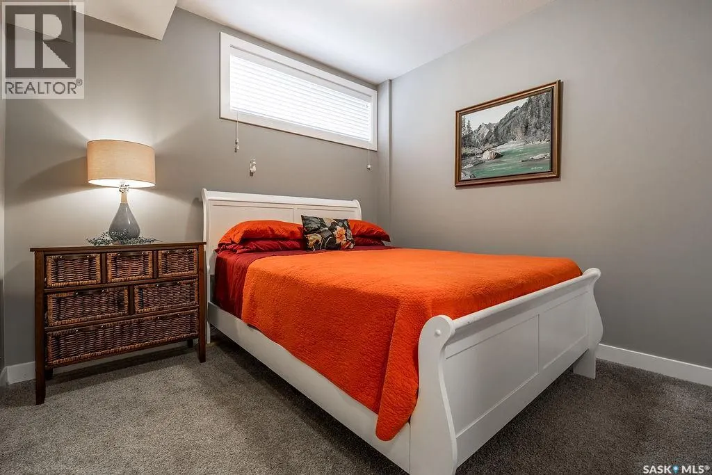 1424 Cassat DRIVE