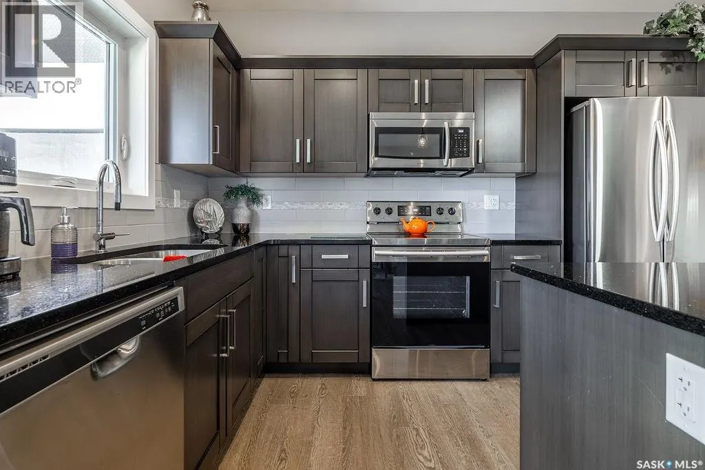1424 Cassat DRIVE