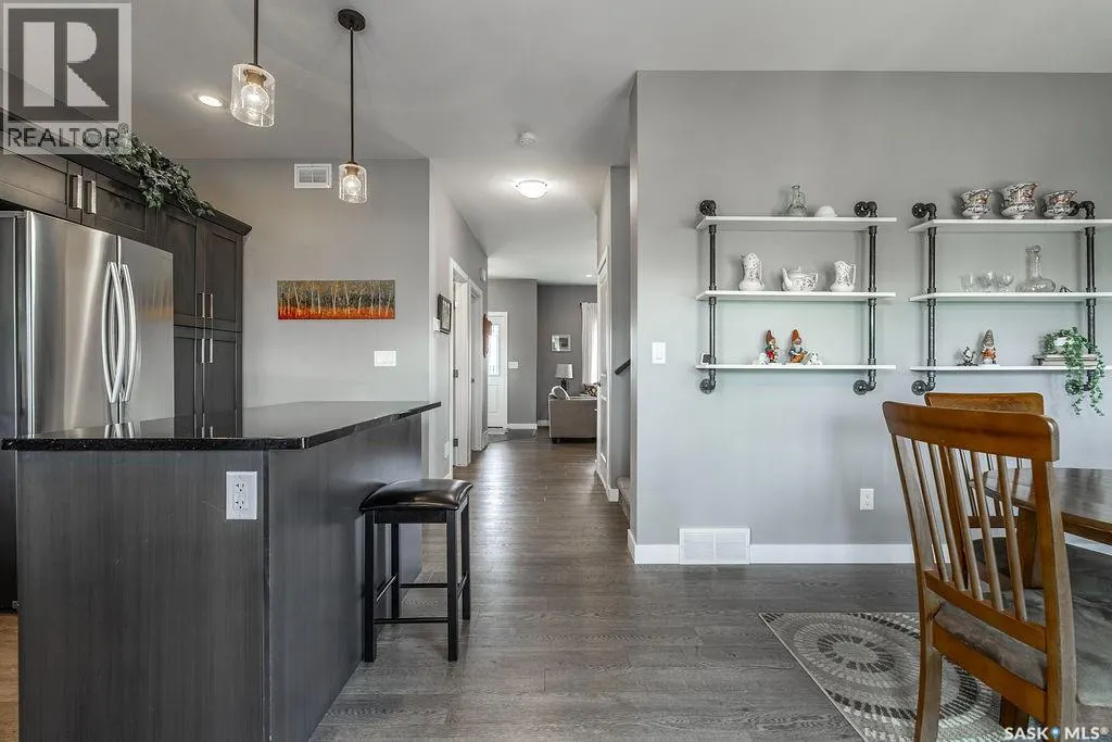 1424 Cassat DRIVE