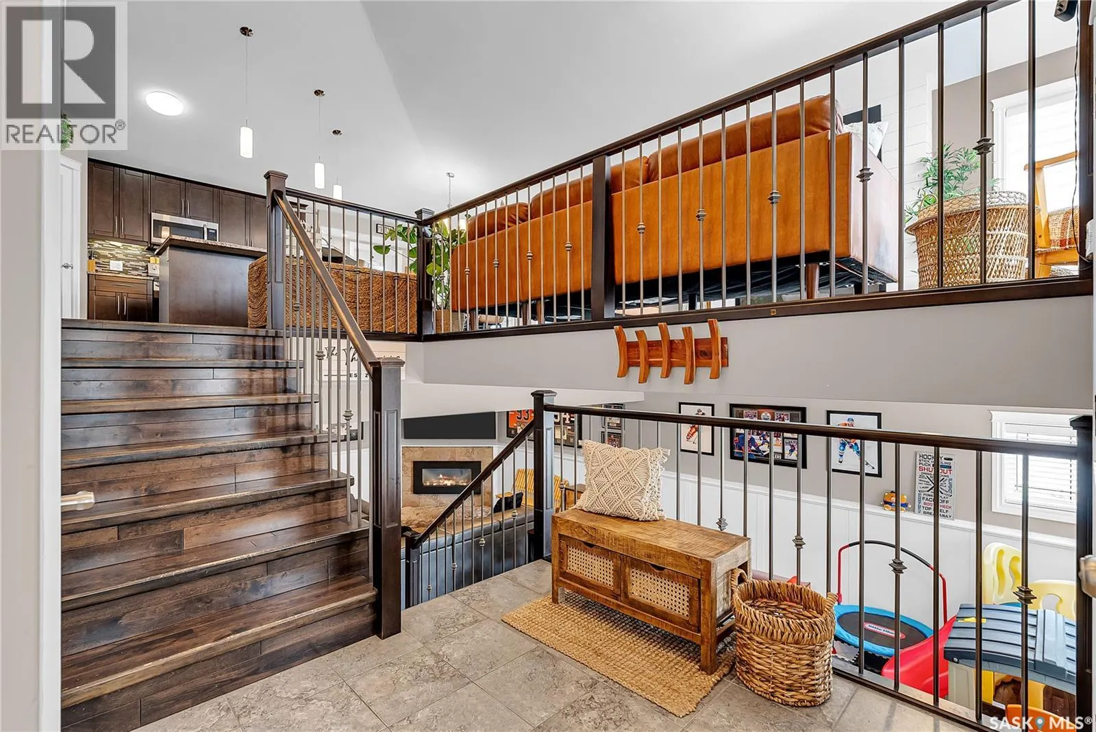 424 Hogan WAY